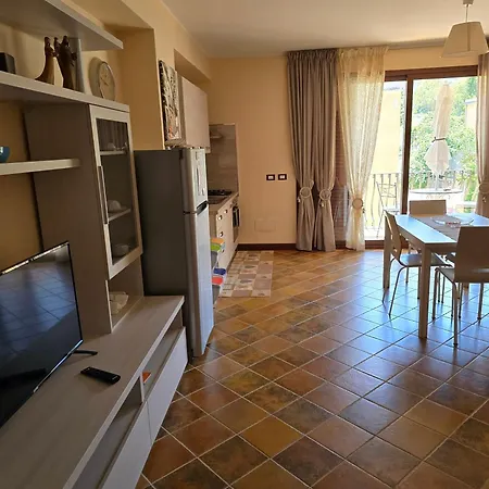 Casa La Ferula Apt2 Vicino Al Mare E Taormina Con Balcone Ferienhaus
